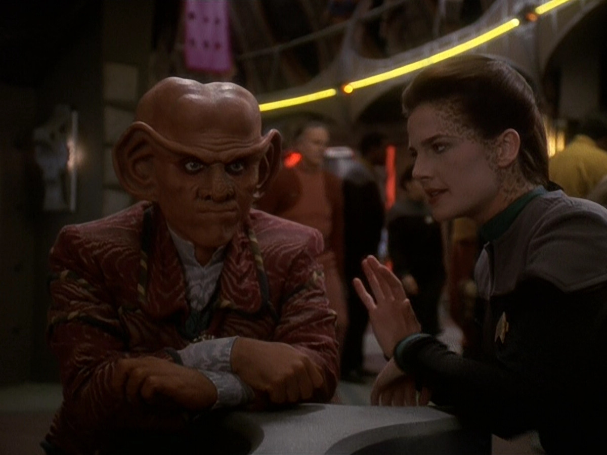 extant_StarTrek_DS9_5x20-FerengiLoveSongs_00047.jpg