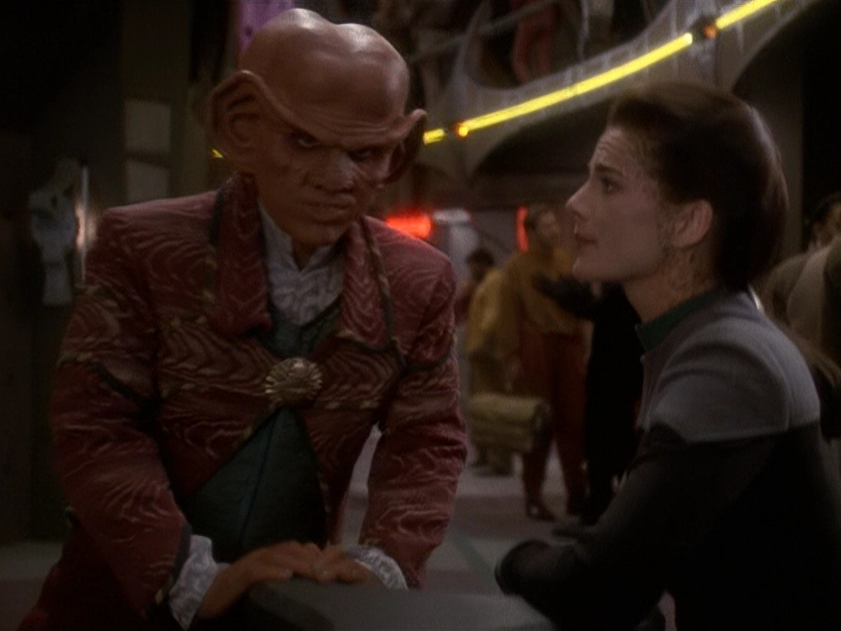 extant_StarTrek_DS9_5x20-FerengiLoveSongs_00070.jpg
