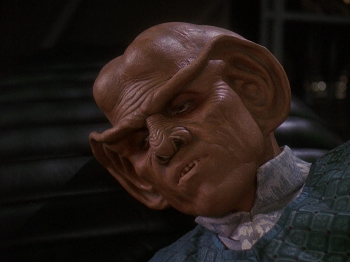 extant_StarTrek_DS9_5x20-FerengiLoveSongs_00109.jpg