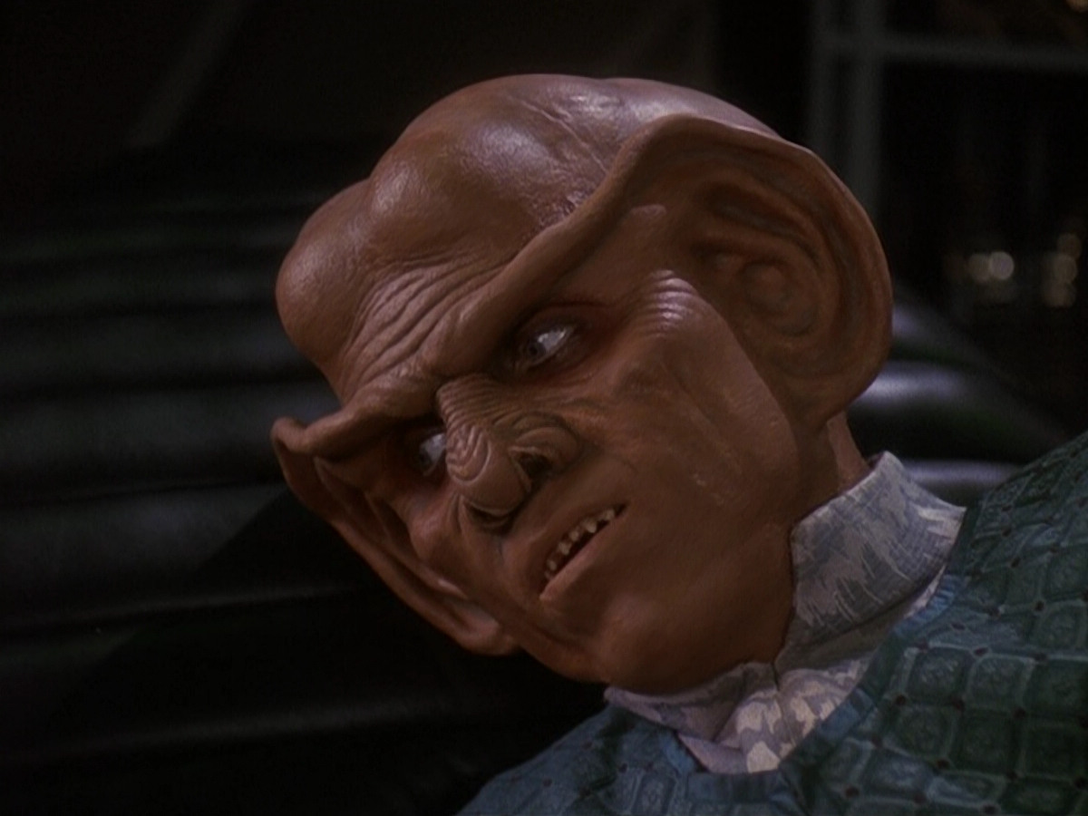 extant_StarTrek_DS9_5x20-FerengiLoveSongs_00110.jpg