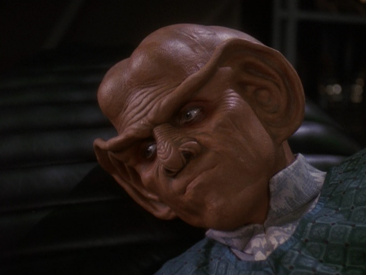 extant_StarTrek_DS9_5x20-FerengiLoveSongs_00119.jpg