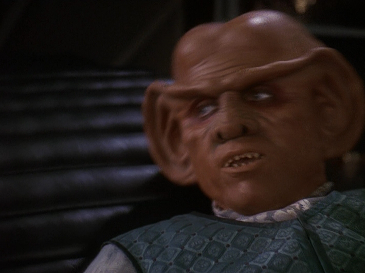 extant_StarTrek_DS9_5x20-FerengiLoveSongs_00138.jpg