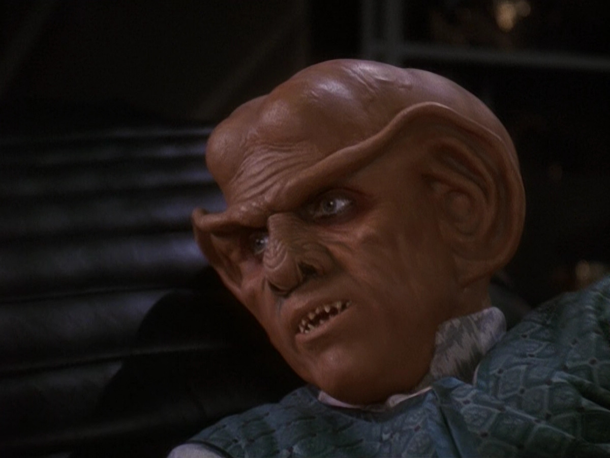 extant_StarTrek_DS9_5x20-FerengiLoveSongs_00140.jpg