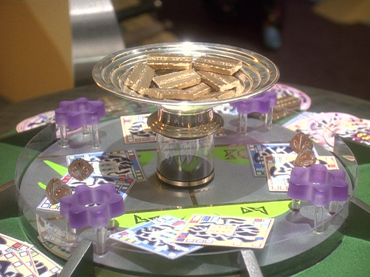 extant_StarTrek_DS9_5x20-FerengiLoveSongs_00236.jpg