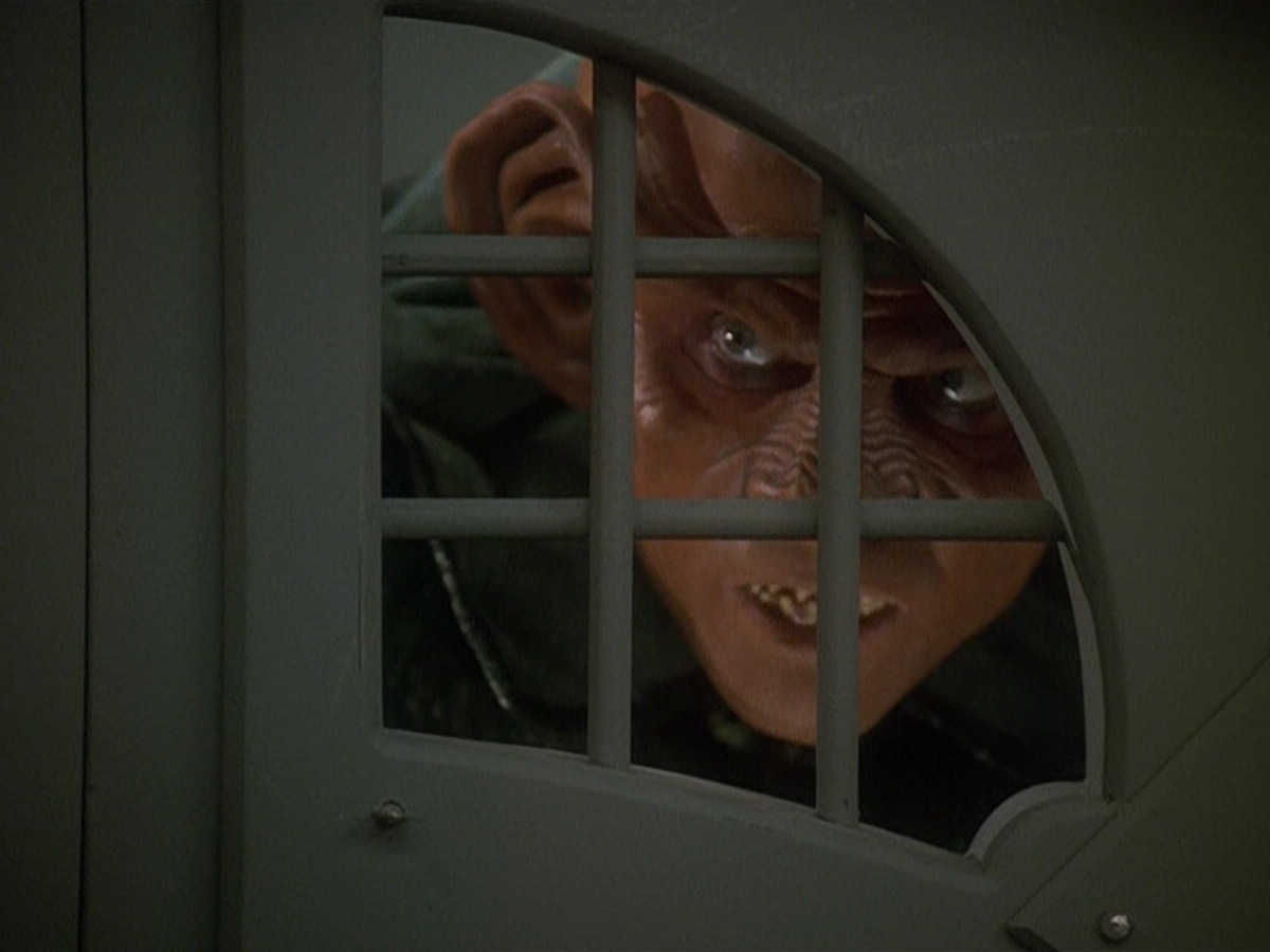 extant_StarTrek_DS9_5x20-FerengiLoveSongs_00248.jpg