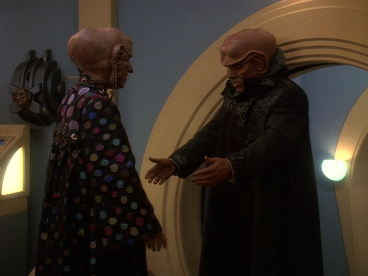 extant_StarTrek_DS9_5x20-FerengiLoveSongs_00260.jpg