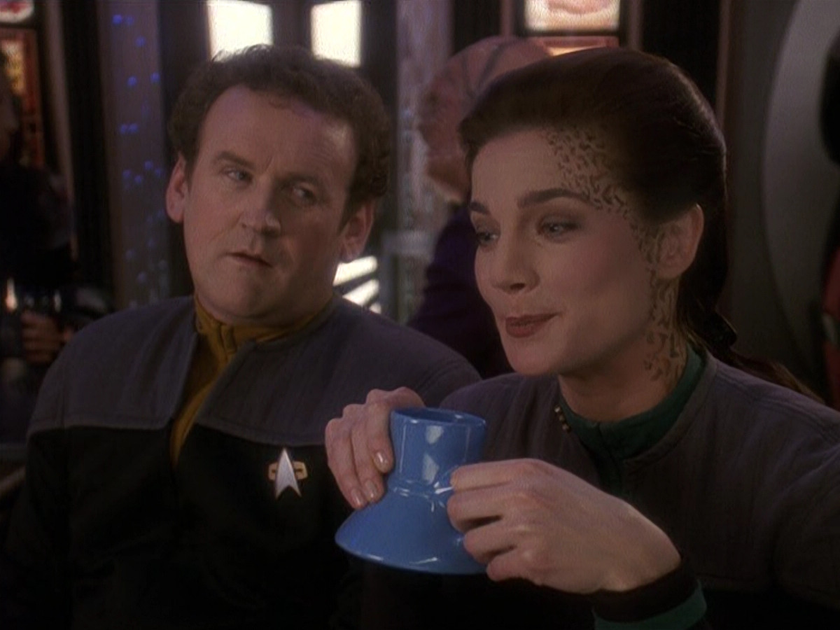 extant_StarTrek_DS9_5x20-FerengiLoveSongs_00452.jpg