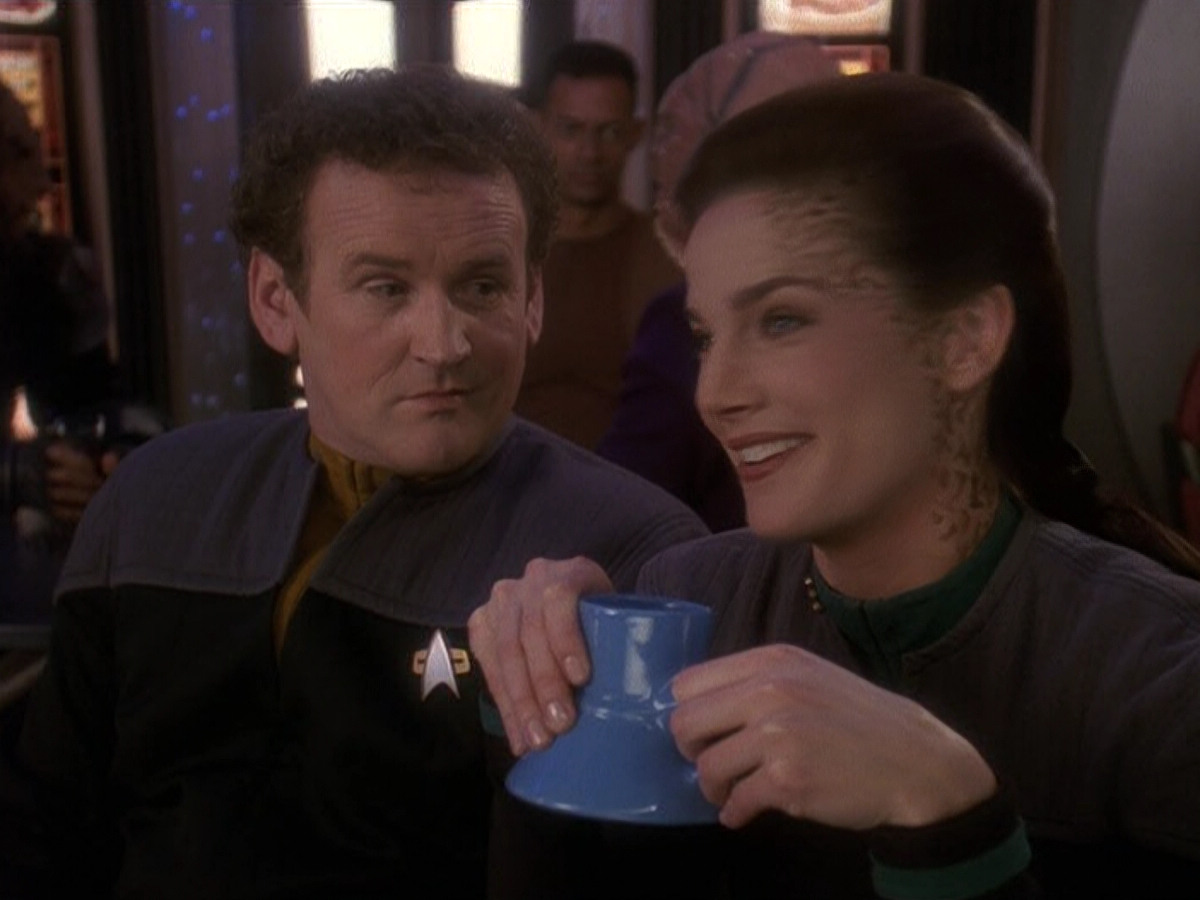 extant_StarTrek_DS9_5x20-FerengiLoveSongs_00481.jpg