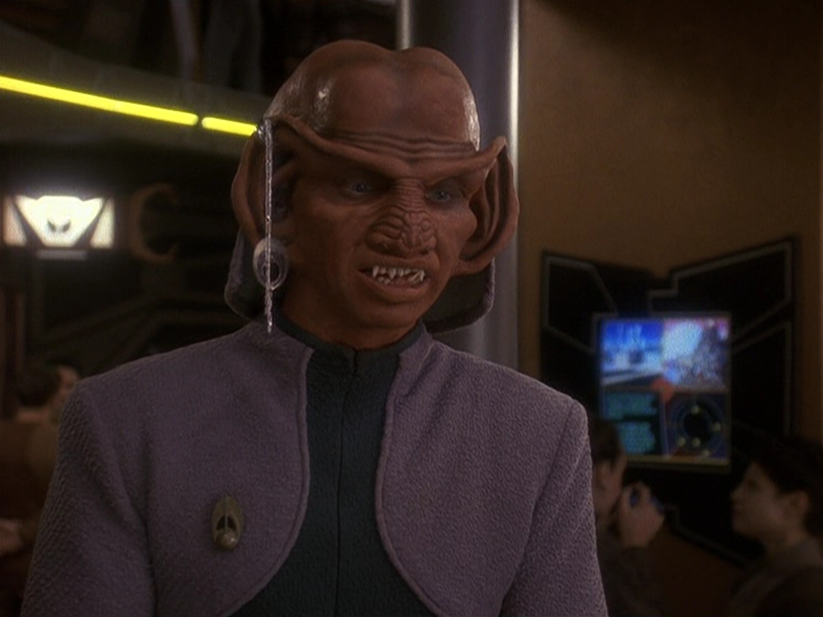 extant_StarTrek_DS9_5x20-FerengiLoveSongs_00508.jpg