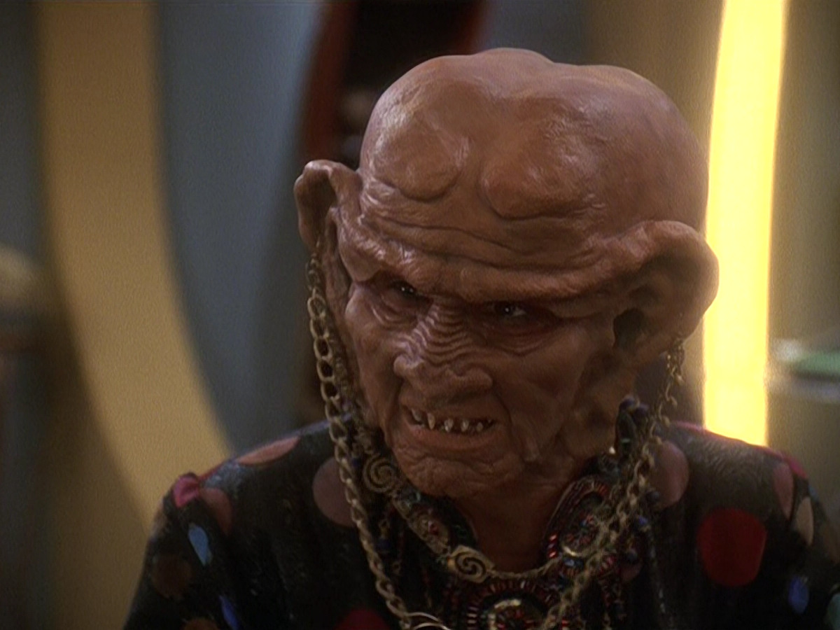 extant_StarTrek_DS9_5x20-FerengiLoveSongs_00621.jpg