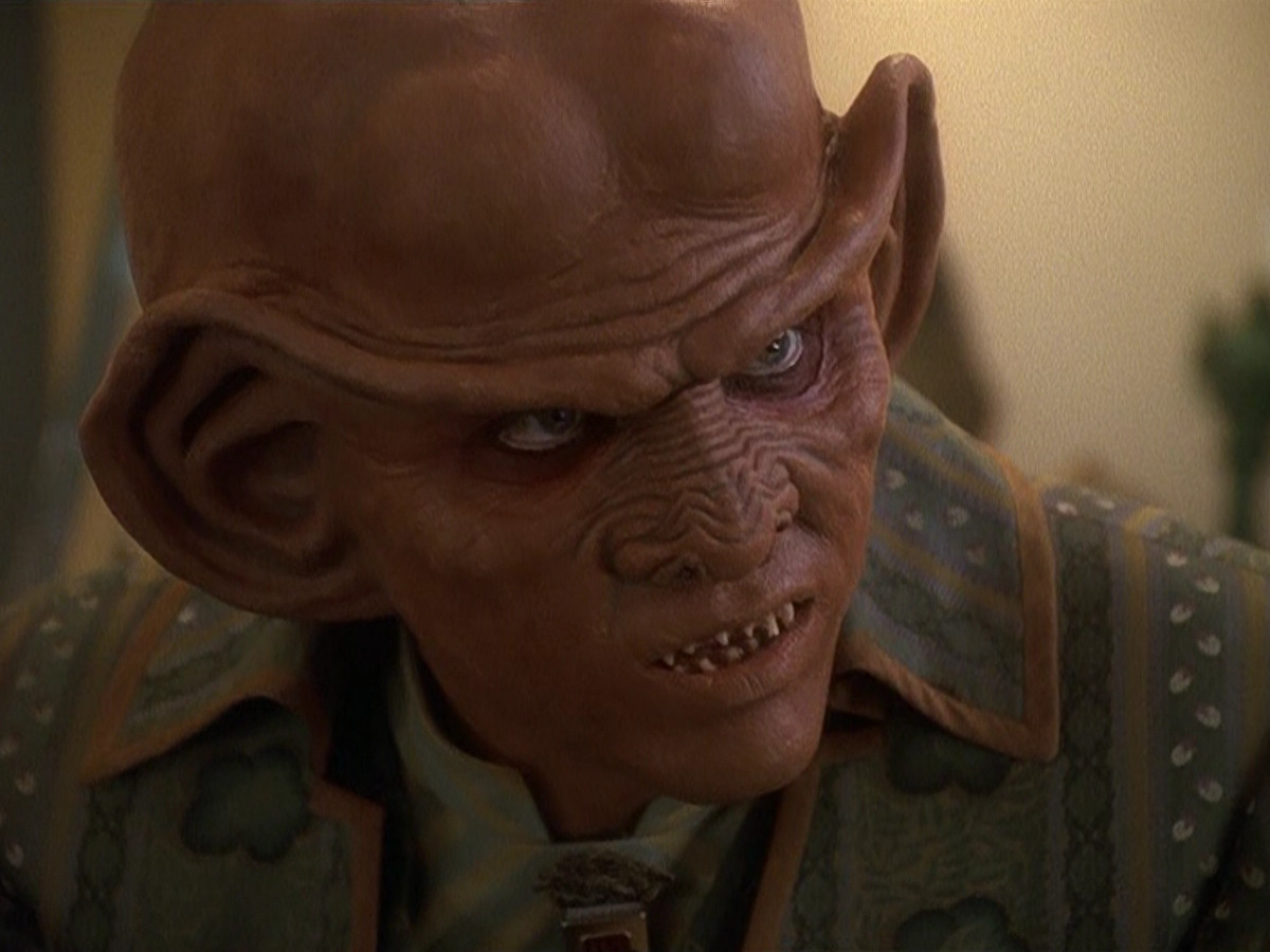 extant_StarTrek_DS9_5x20-FerengiLoveSongs_00624.jpg