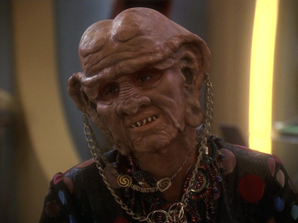 extant_StarTrek_DS9_5x20-FerengiLoveSongs_00631.jpg