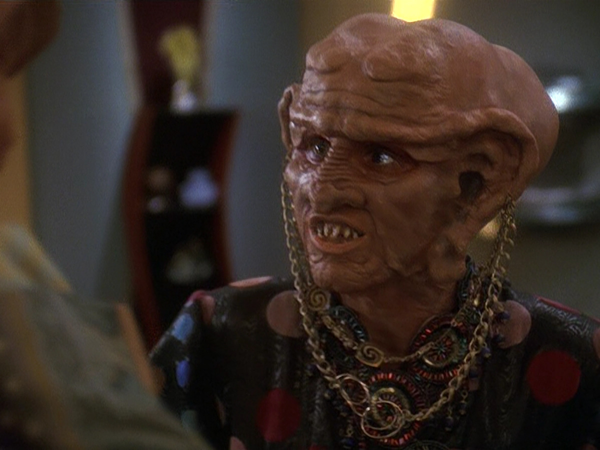 extant_StarTrek_DS9_5x20-FerengiLoveSongs_00653.jpg