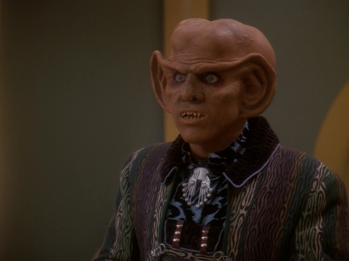 extant_StarTrek_DS9_5x20-FerengiLoveSongs_03395.jpg