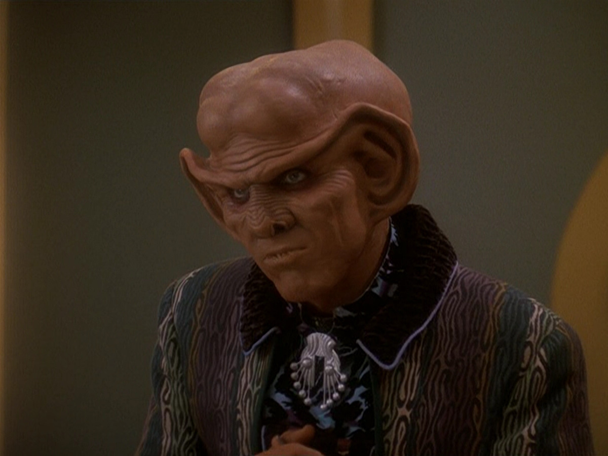 extant_StarTrek_DS9_5x20-FerengiLoveSongs_03410.jpg