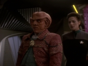 Filename=extant_StarTrek_DS9_5x20-FerengiLoveSongs_00020.jpg
Filesize=136KiB
Dimensions=1200x900
Date added=Dec 20, 2019 extant_StarTrek_DS9_5x20-FerengiLoveSongs_00020.jpg