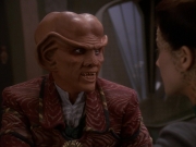 extant_StarTrek_DS9_5x20-FerengiLoveSongs_00055.jpg