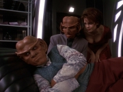 Filename=extant_StarTrek_DS9_5x20-FerengiLoveSongs_00185.jpg
Filesize=188KiB
Dimensions=1200x900
Date added=Dec 20, 2019 extant_StarTrek_DS9_5x20-FerengiLoveSongs_00185.jpg