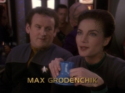 extant_StarTrek_DS9_5x20-FerengiLoveSongs_00468.jpg