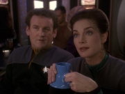 extant_StarTrek_DS9_5x20-FerengiLoveSongs_00507.jpg