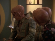 extant_StarTrek_DS9_5x20-FerengiLoveSongs_00643.jpg