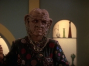 extant_StarTrek_DS9_5x20-FerengiLoveSongs_00672.jpg
