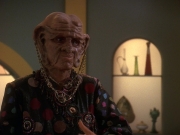 extant_StarTrek_DS9_5x20-FerengiLoveSongs_00673.jpg