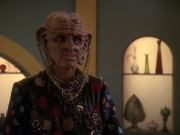 extant_StarTrek_DS9_5x20-FerengiLoveSongs_00675.jpg
