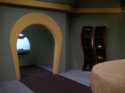 extant_StarTrek_DS9_5x20-FerengiLoveSongs_00677.jpg