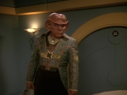extant_StarTrek_DS9_5x20-FerengiLoveSongs_00691.jpg