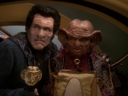 extant_StarTrek_DS9_5x20-FerengiLoveSongs_00707.jpg