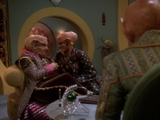 Filename=extant_StarTrek_DS9_5x20-FerengiLoveSongs_00853.jpg
Filesize=214KiB
Dimensions=1200x900
Date added=Dec 20, 2019 extant_StarTrek_DS9_5x20-FerengiLoveSongs_00853.jpg