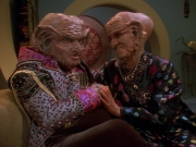 Filename=extant_StarTrek_DS9_5x20-FerengiLoveSongs_00897.jpg
Filesize=240KiB
Dimensions=1200x900
Date added=Dec 20, 2019 extant_StarTrek_DS9_5x20-FerengiLoveSongs_00897.jpg