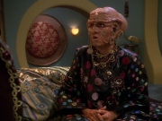 extant_StarTrek_DS9_5x20-FerengiLoveSongs_01024.jpg