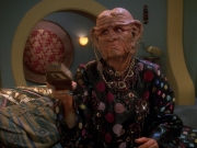 extant_StarTrek_DS9_5x20-FerengiLoveSongs_01028.jpg