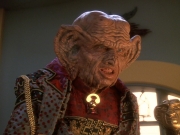 extant_StarTrek_DS9_5x20-FerengiLoveSongs_01031.jpg