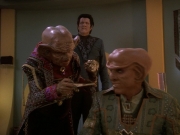 extant_StarTrek_DS9_5x20-FerengiLoveSongs_01042.jpg