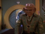 extant_StarTrek_DS9_5x20-FerengiLoveSongs_01061.jpg