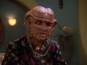extant_StarTrek_DS9_5x20-FerengiLoveSongs_01066.jpg