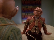 Filename=extant_StarTrek_DS9_5x20-FerengiLoveSongs_01565.jpg
Filesize=232KiB
Dimensions=1200x900
Date added=Dec 20, 2019 extant_StarTrek_DS9_5x20-FerengiLoveSongs_01565.jpg