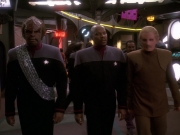 extant_StarTrek_DS9_5x20-FerengiLoveSongs_01986.jpg