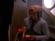 extant_StarTrek_DS9_5x20-FerengiLoveSongs_02059.jpg