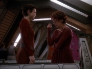 Filename=extant_StarTrek_DS9_5x20-FerengiLoveSongs_02089.jpg
Filesize=176KiB
Dimensions=1200x900
Date added=Dec 20, 2019 extant_StarTrek_DS9_5x20-FerengiLoveSongs_02089.jpg