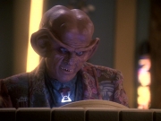 extant_StarTrek_DS9_5x20-FerengiLoveSongs_02256.jpg