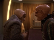 Filename=extant_StarTrek_DS9_5x20-FerengiLoveSongs_03318.jpg
Filesize=174KiB
Dimensions=1200x900
Date added=Dec 20, 2019 extant_StarTrek_DS9_5x20-FerengiLoveSongs_03318.jpg