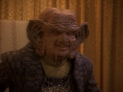 extant_StarTrek_DS9_5x20-FerengiLoveSongs_03401.jpg