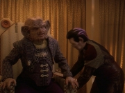 extant_StarTrek_DS9_5x20-FerengiLoveSongs_03416.jpg