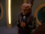 extant_StarTrek_DS9_5x20-FerengiLoveSongs_03421.jpg