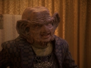 extant_StarTrek_DS9_5x20-FerengiLoveSongs_03422.jpg