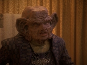 extant_StarTrek_DS9_5x20-FerengiLoveSongs_03425.jpg